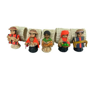 Folk Art Hand Made S. American Hand Painted Napkin Rings Set of 5 Rattan Acorn